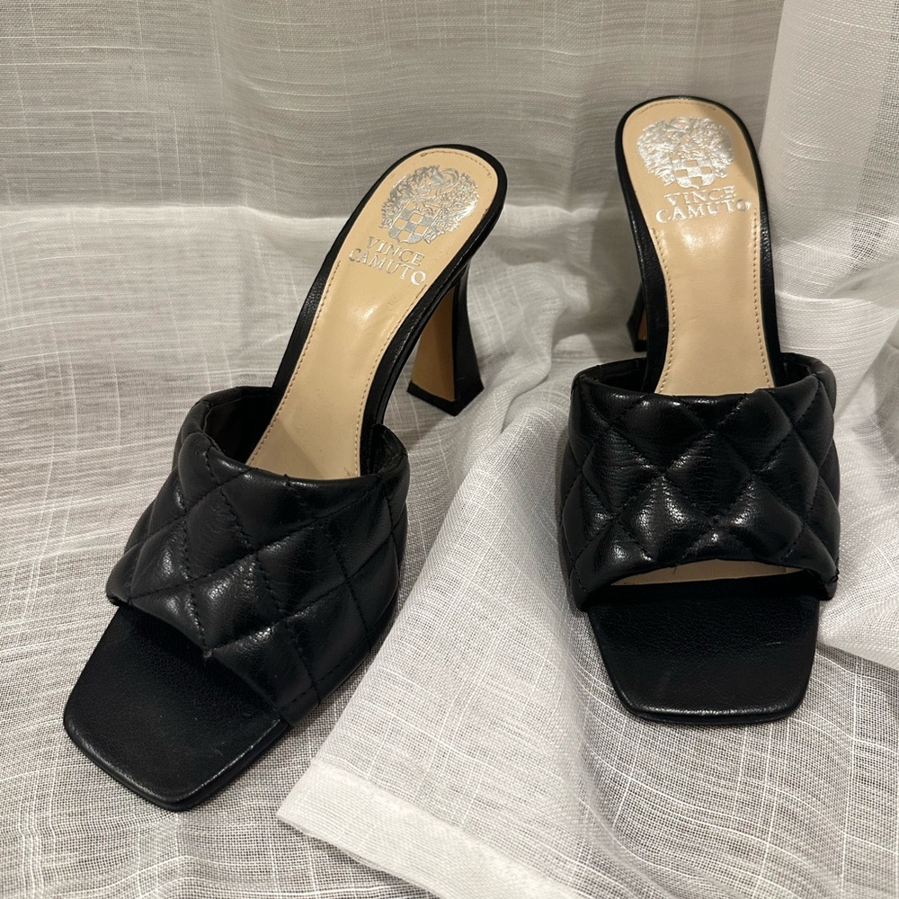 Vince Camuto Black Quilted Mules NWOT